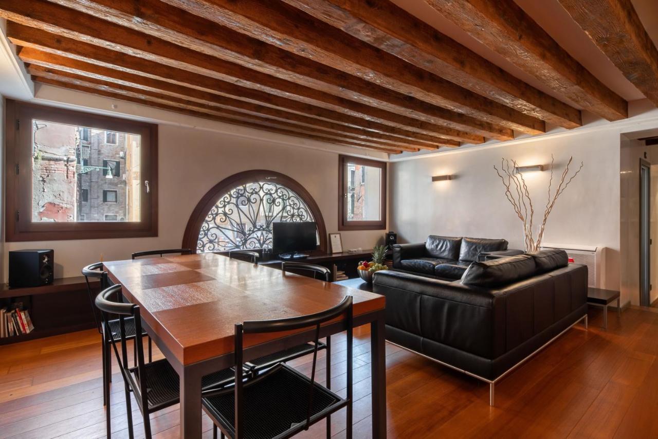Apartamento Ve.N.I.Ce Cera San Moise Venecia Exterior foto