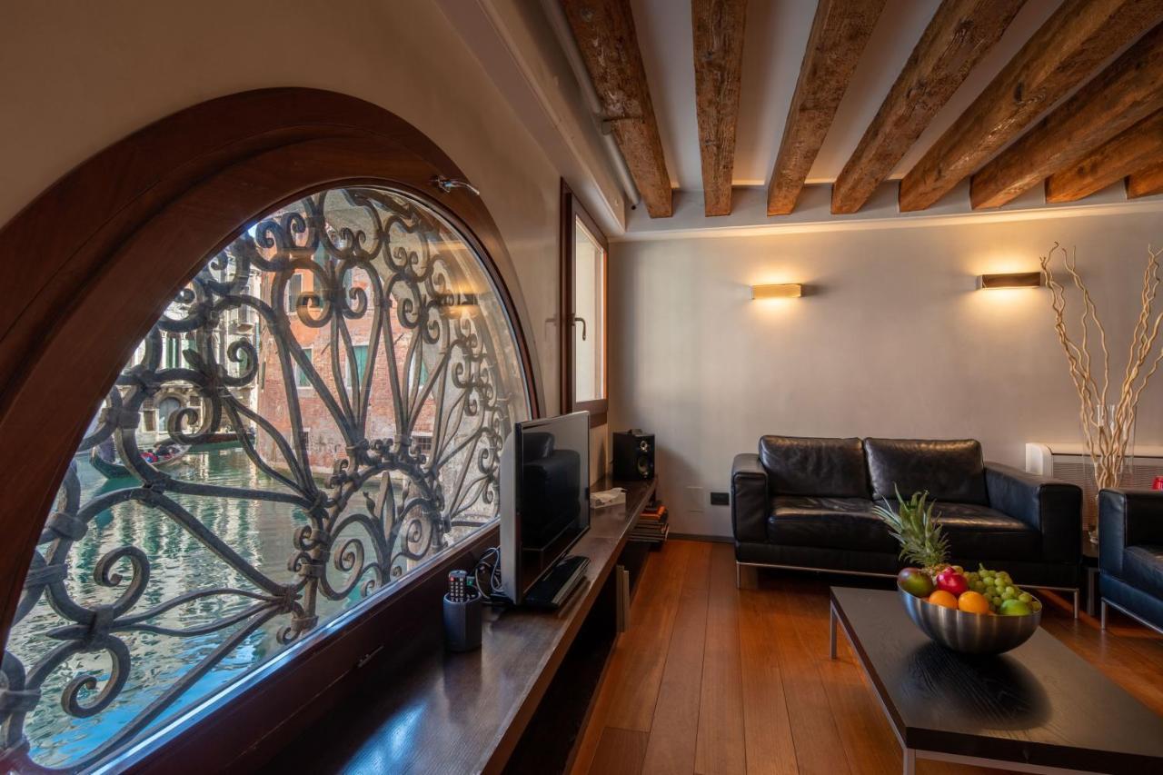 Apartamento Ve.N.I.Ce Cera San Moise Venecia Exterior foto