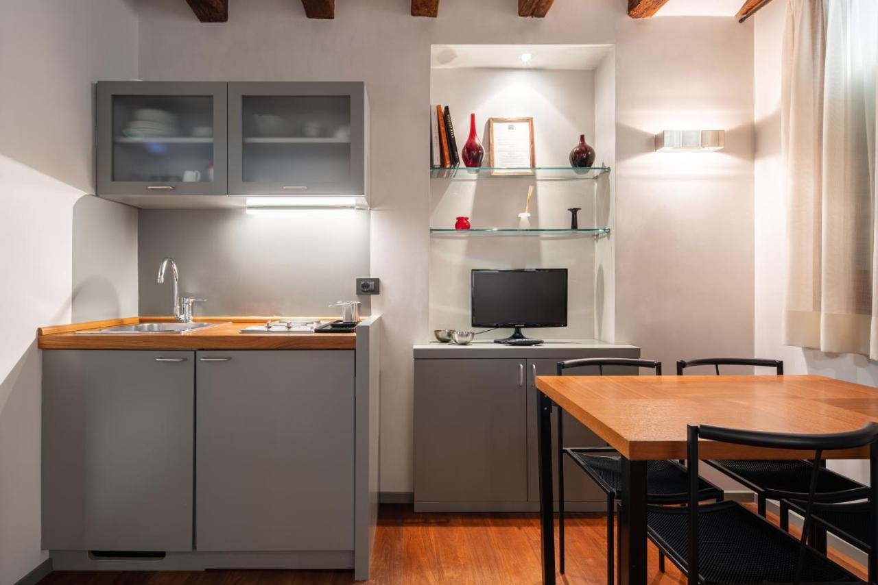 Apartamento Ve.N.I.Ce Cera San Moise Venecia Exterior foto
