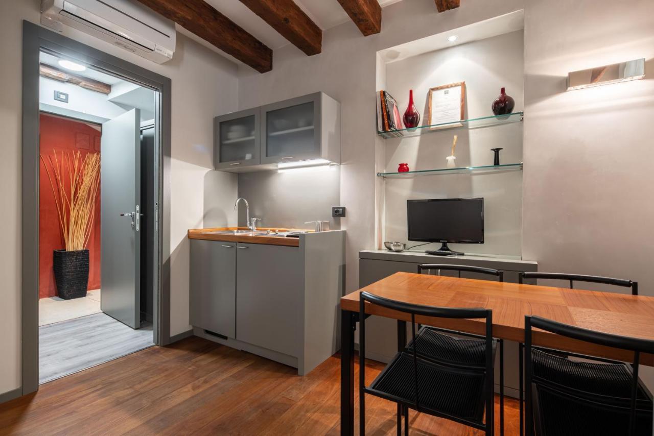 Apartamento Ve.N.I.Ce Cera San Moise Venecia Exterior foto