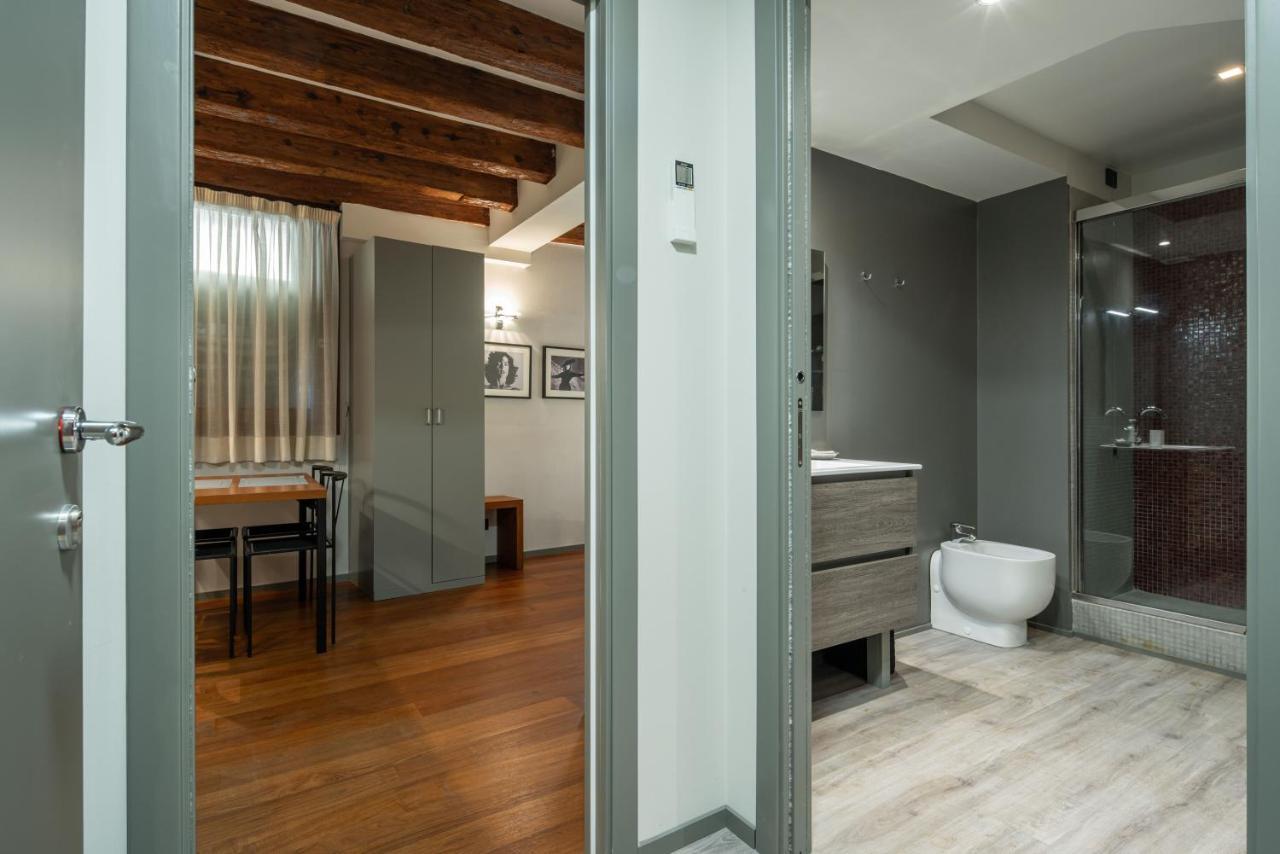 Apartamento Ve.N.I.Ce Cera San Moise Venecia Exterior foto